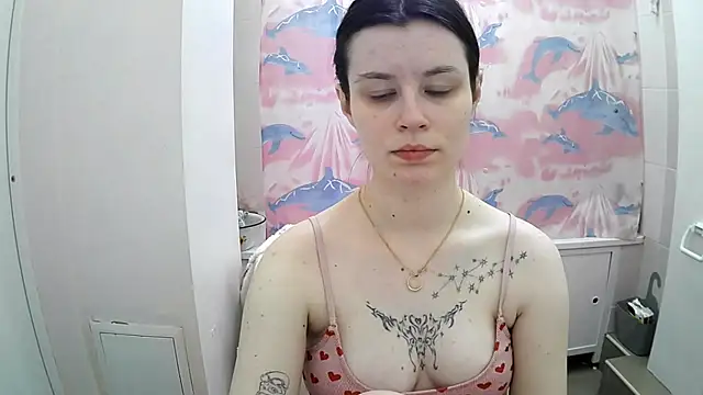 EdlinEngelby online show from October 22, 2025, 3:12 pm