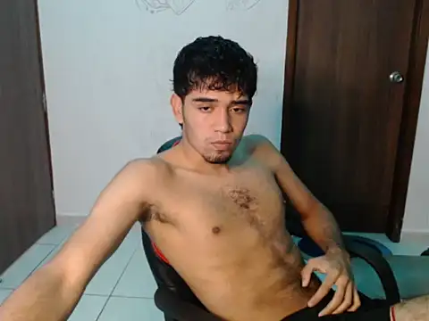 stiven 126  online show from November 4, 2025, 8:19 pm