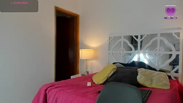 MikaelaStone online show from September 25, 2025, 11:47 am