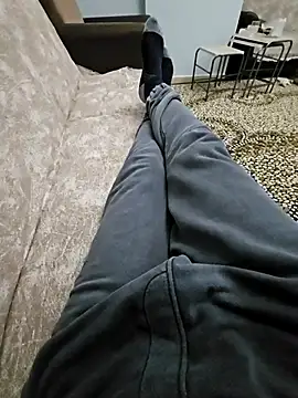 Snapshot of fena-sikerimmm chatting on March 3, 2026, 9:10 pm fena-sikerimmm online show from March 3, 2026, 9:10 pm