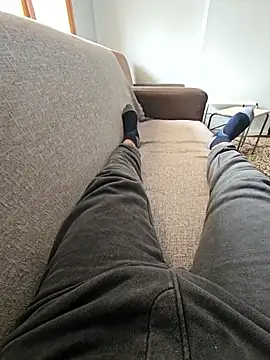 Snapshot of fena-sikerimmm chatting on March 24, 2026, 11:37 am fena-sikerimmm online show from March 24, 2026, 11:37 am