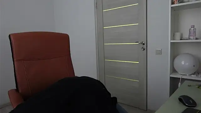 Richard Dullas online show from November 24, 2025, 6:46 am