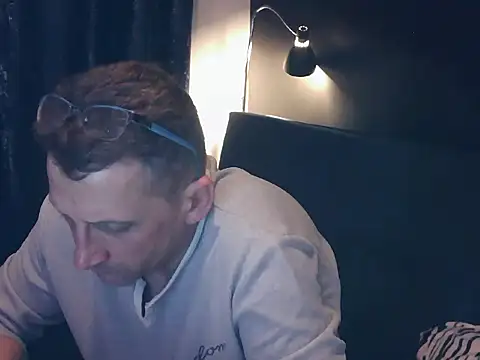 bajka760 online show from February 9, 2026, 2:37 am