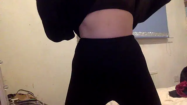 Bellababexox online show from November 3, 2025, 6:58 am