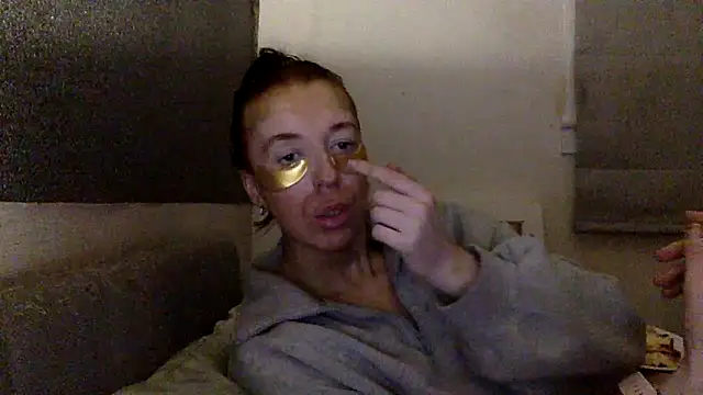 Snapshot of Bellababexox chatting on June 19, 2026, 2:49 am Bellababexox online show from June 19, 2026, 2:49 am