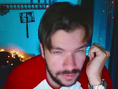 cortelioni massimo  online show from September 13, 2025, 11:37 pm