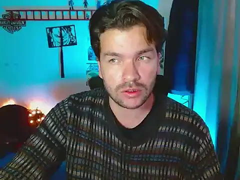 cortelioni massimo  online show from September 23, 2025, 10:13 pm