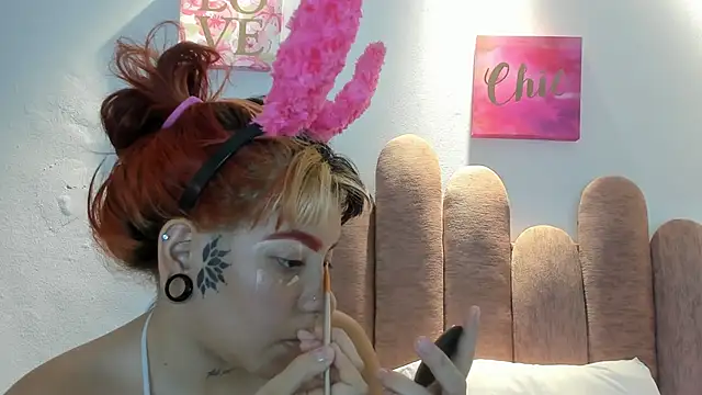 Lily666  online show from September 27, 2025, 7:30 pm