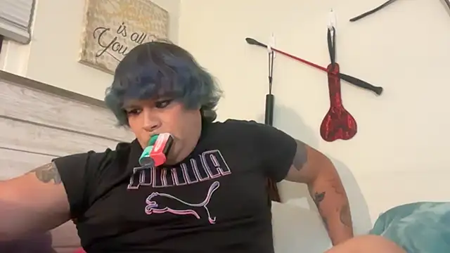 Julietserenity online show from November 19, 2025, 3:39 am