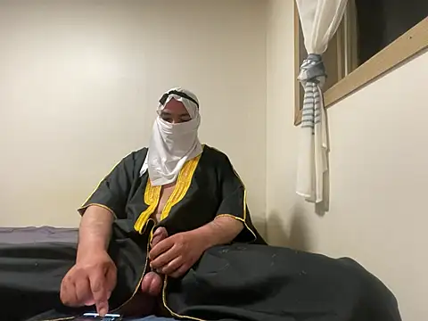 Snapshot of sheikhbandar06_09 chatting on April 3, 2026, 8:18 pm sheikhbandar06 09 online show from April 3, 2026, 8:18 pm