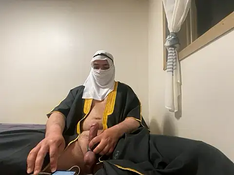 Snapshot of sheikhbandar06_09 chatting on April 4, 2026, 8:39 pm sheikhbandar06 09 online show from April 4, 2026, 8:39 pm