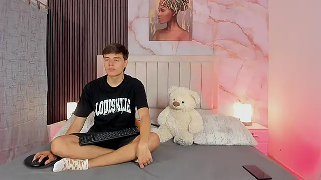 sweet petter online show from November 14, 2025, 12:59 pm