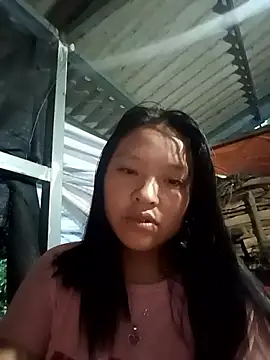 Snapshot of MuiNay chatting on September 26, 2025, 10:58 pm MuiNay online show from September 26, 2025, 10:58 pm