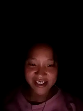 Snapshot of MuiNay chatting on October 14, 2025, 1:01 pm MuiNay online show from October 14, 2025, 1:01 pm