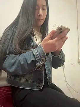 crhong666 online show from March 29, 2026, 12:21 am