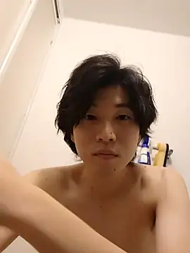 Snapshot of tanaka113 chatting on January 17, 2026, 2:44 pm tanaka113 online show from January 17, 2026, 2:44 pm