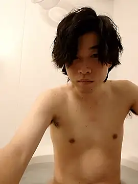 Snapshot of tanaka113 chatting on February 7, 2026, 2:32 pm tanaka113 online show from February 7, 2026, 2:32 pm