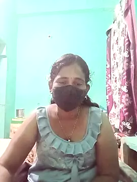 Snapshot of Naina_telugu_ chatting on November 18, 2025, 6:23 pm Naina telugu online show from November 18, 2025, 6:23 pm