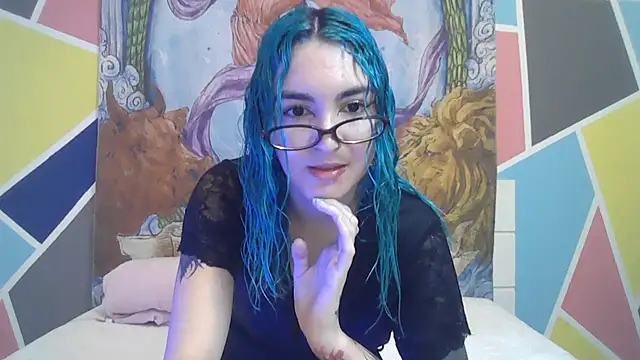 peetitefairy online show from October 9, 2025, 6:11 am