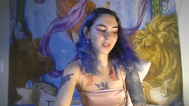 peetitefairy online show from February 17, 2026, 4:53 am