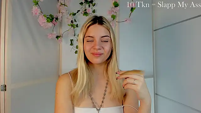 BlissBoardley online show from October 10, 2025, 7:07 am