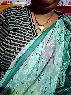 Aruhi hot online show from October 21, 2025, 5:13 pm