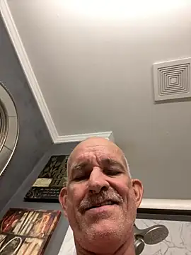 RightSized62 online show from November 6, 2025, 2:18 pm