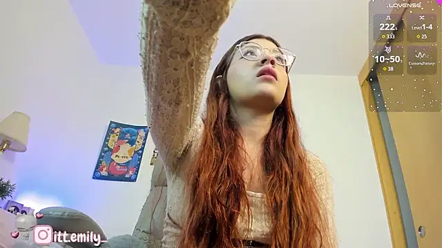 Snapshot of emily_uwu0 chatting on February 3, 2026, 1:37 am emily uwu0 online show from February 3, 2026, 1:37 am