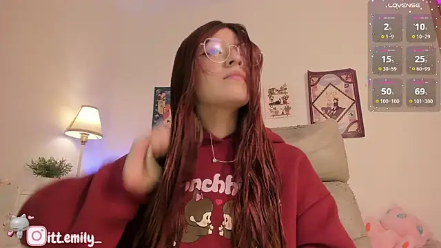 Snapshot of emily_uwu0 chatting on February 28, 2026, 3:07 am emily uwu0 online show from February 28, 2026, 3:07 am