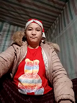 Love-Mama33 online show from November 22, 2025, 11:15 pm