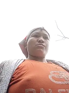 Love-Mama33 online show from February 23, 2026, 8:55 am