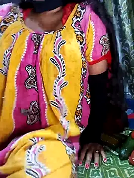 Snapshot of BOBITA_1 chatting on January 5, 2026, 9:29 pm BOBITA 1 online show from January 5, 2026, 9:29 pm