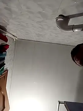 gigolobcn online show from March 18, 2026, 2:42 pm