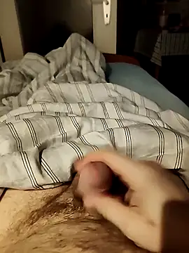 Brutalle88 online show from December 14, 2025, 5:18 pm