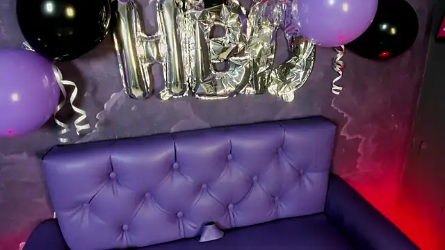 Lili milk20 online show from March 26, 2026, 7:19 pm