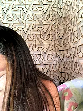 Snapshot of Sweetcherry_ass chatting on October 3, 2025, 12:18 am Sweetcherry ass online show from October 3, 2025, 12:18 am