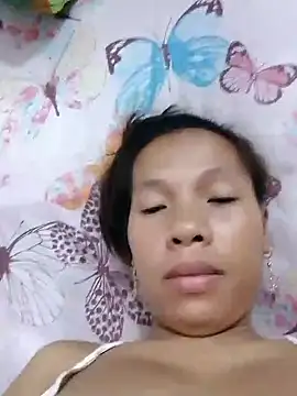 HotNaughtyGirl23 online show from October 6, 2025, 1:52 pm