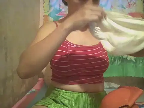 sexymorenal18 online show from September 25, 2025, 2:04 am