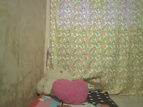 sexymorenal18 online show from October 14, 2025, 2:01 am