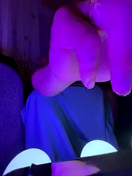 GirThyDock online show from October 21, 2025, 12:17 pm