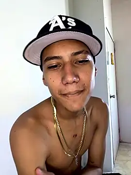 Toy boy777 online show from January 18, 2026, 3:21 am