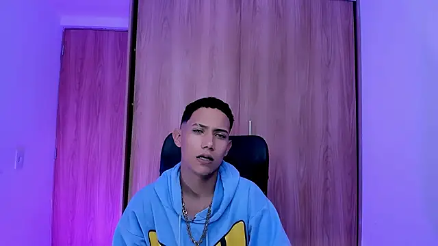 Toy boy777 online show from February 16, 2026, 10:28 pm