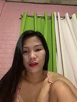 Cleo17 online show from April 3, 2026, 1:53 pm