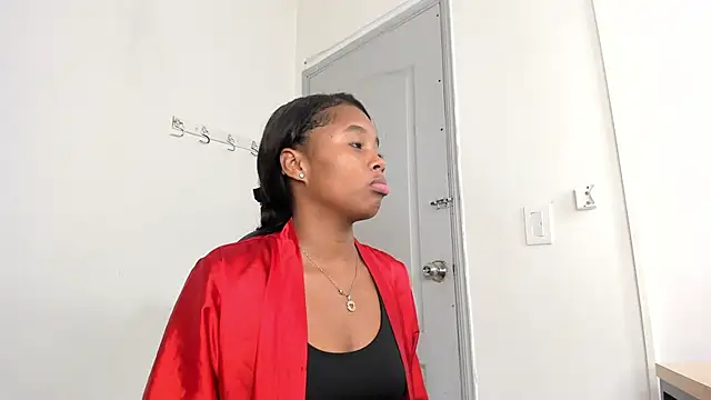 Mia sherly online show from November 1, 2025, 6:32 pm