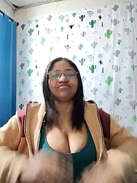 Snapshot of Avannay chatting on September 15, 2025, 1:05 am Avannay online show from September 15, 2025, 1:05 am