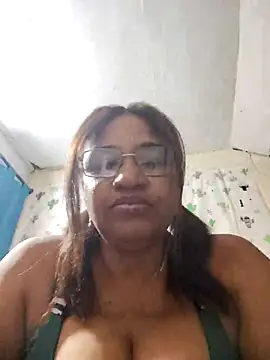 Avannay online show from February 3, 2026, 2:53 am