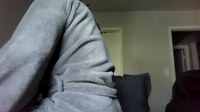 rockjohnson31 online show from October 23, 2025, 5:33 pm