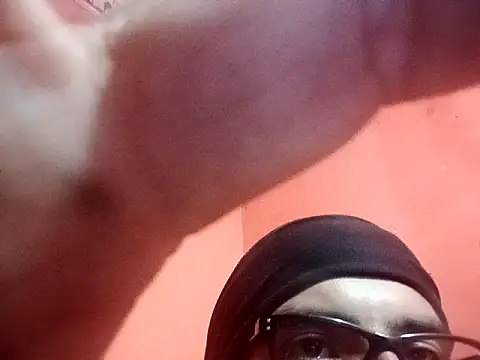 Hay-Viene-El-Huyy online show from April 28, 2026, 12:54 pm