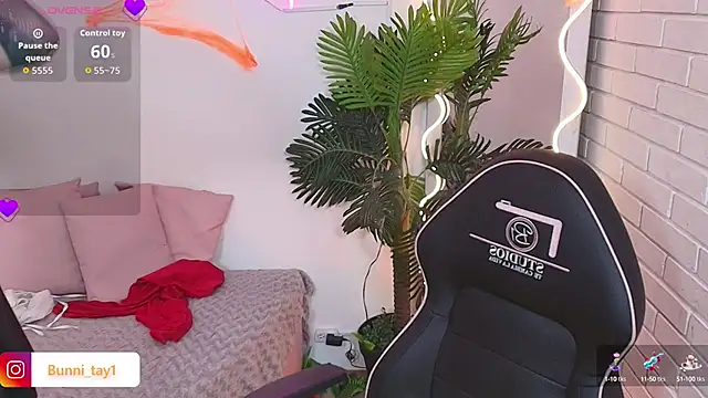 Bunni tay online show from October 16, 2025, 11:44 am