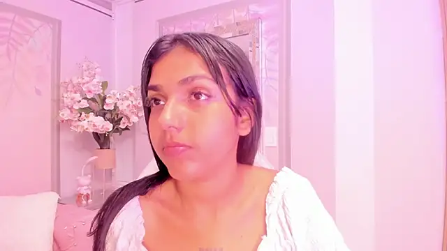 Jessgarcia  online show from October 8, 2025, 5:49 am